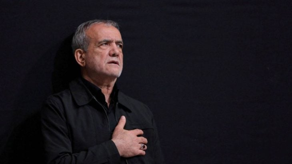 الرئيس الإيراني: بعض الدول “بدأت جهود وساطة” لإنهاء الحرب