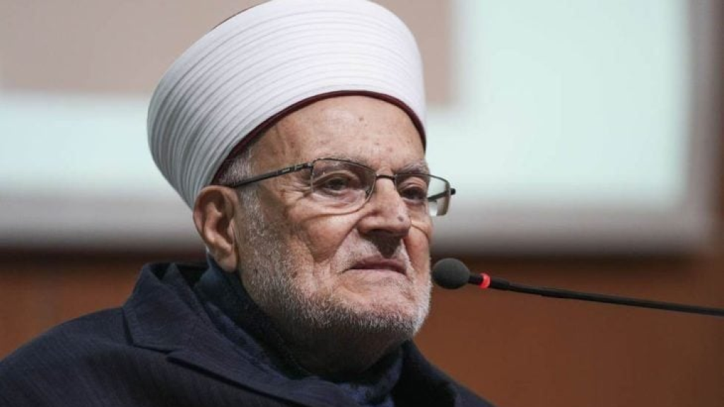 سلطات الاحتلال تستدعي خطيب الأقصى للتحقيق في سجن المسكوبية بالقدس