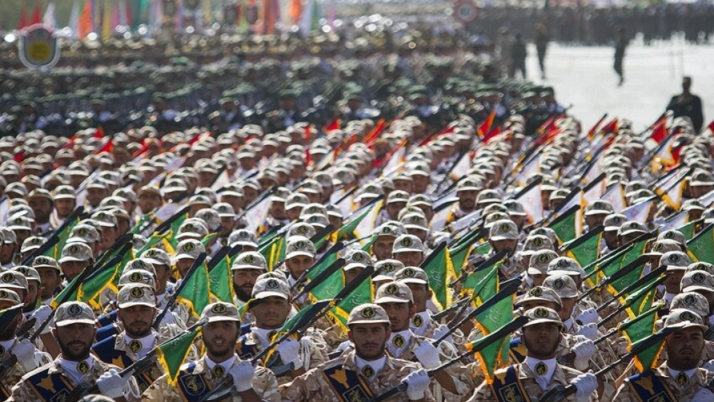 الحرس الثوري الإيراني: نحن بانتظار القوات الأميركية التي ستواكب سفناً في مضيق هرمز