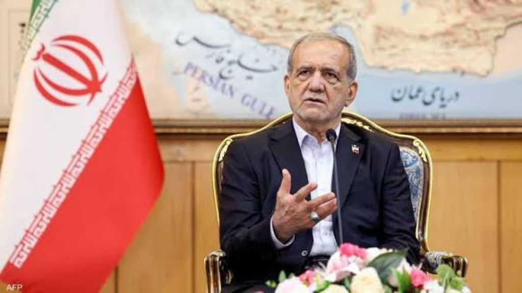 الرئيس الإيراني: لن نستسلم.. وردّنا على أي اعتـ.ـداء حتمي