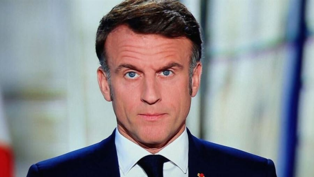 ماكرون: سننشر حاملتي مروحيات وفرقاطات في الشرق الأوسط