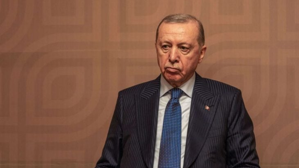 أردوغان: وجهنا التحذيرات اللازمة لإيران بعد دخول صاروخ مجالنا الجوي