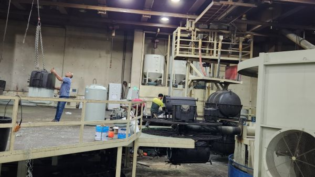 3 عوامل وراء تراجع تشغيل مصانع لبنان إلى 50% خلال الحرب