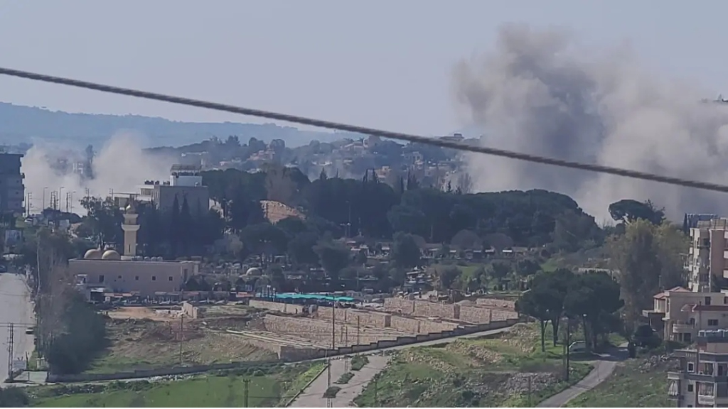 الاحتلال يستهدف الطرقات العامة في الجنوب.. ويعطلّ الحركة!