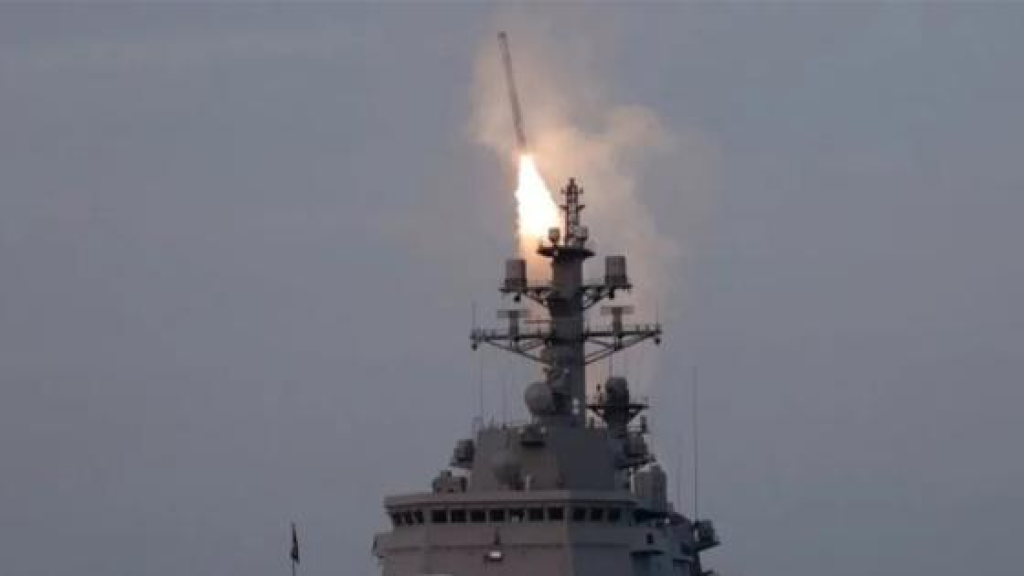 كوريا الشمالية تطلق مقذوفا غير محدد