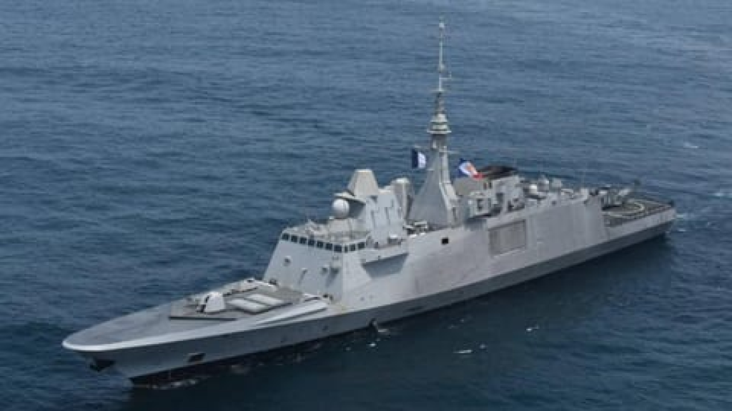 هل تتجه السفن الحربية الفرنسية إلى مضيق هرمز؟!