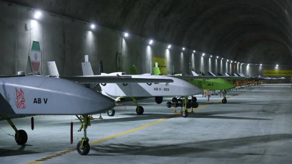 الجيش الإيراني: غارات بمسيّرات على إسرائيل استهدفت إحداها وحدة للشرطة