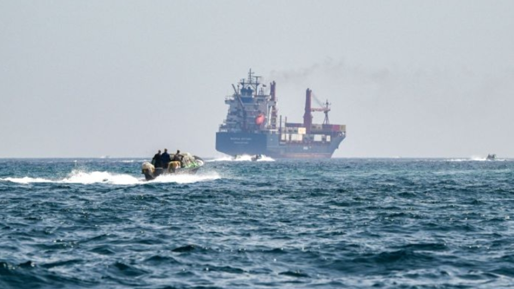 هكذا ردت الصين على طلب ترامب بإرسال سفن لتأمين مضيق هرمز