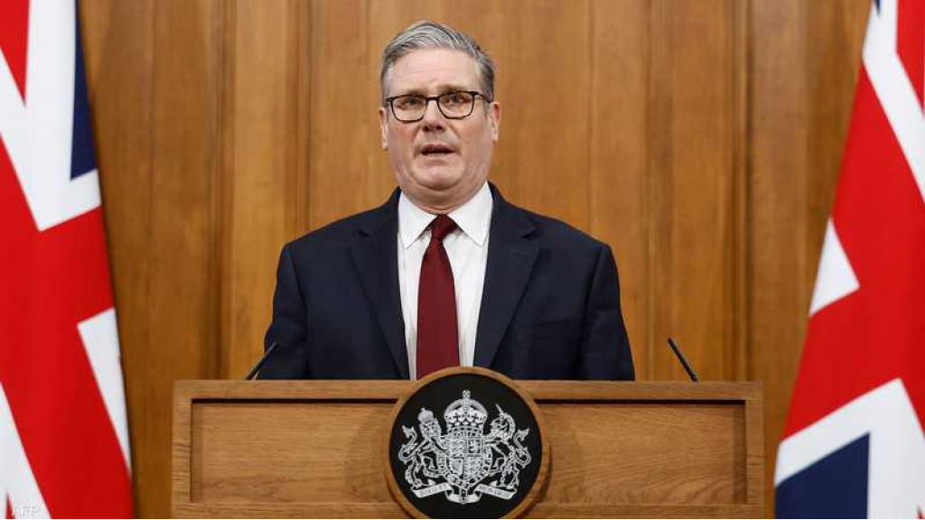 رئيس الوزراء البريطاني: فتح مضيق هرمز ليس بـ