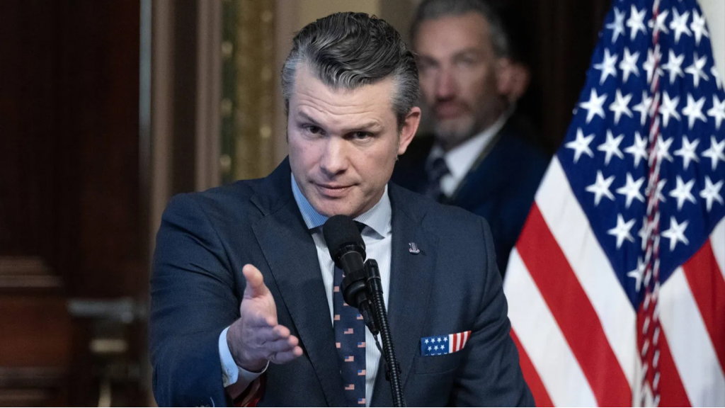 واشنطن تغرق العالم بحربٍ بلا سقف