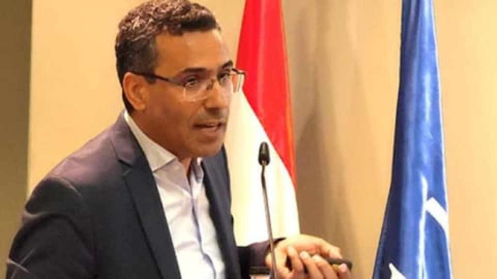 وزير الزراعة جال على ثانوية الشويفات الرسمية مطّلعاً على أوضاع النازحين