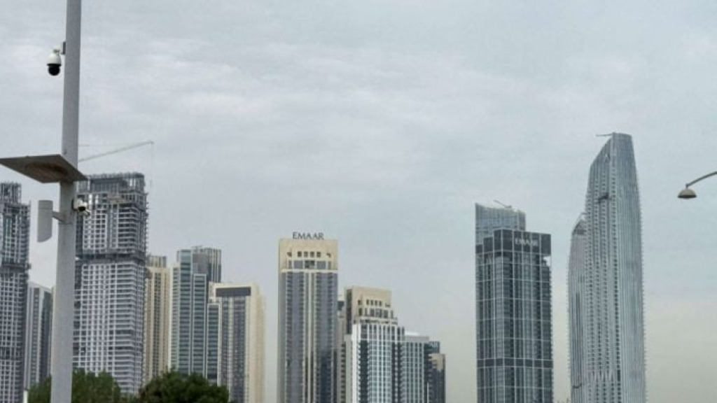 الإمارات أمرت بإغلاق المستشفى الإيراني في دبي