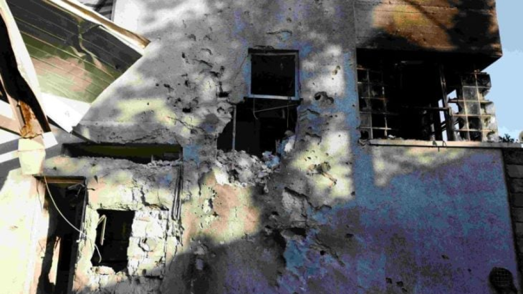 “حزب الله” يشن عشرات الهجمات على إسرائيل وسط اشتباكات وصواريخ شمال وجنوب لبنان