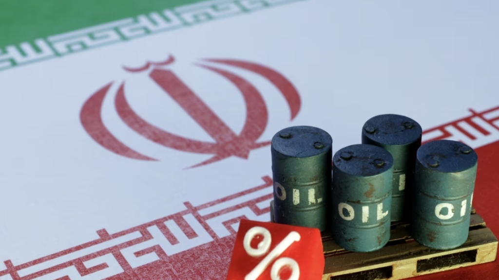 الصين تتصدر مشتريات النفط الإيراني رغم العقوبات الأمريكية