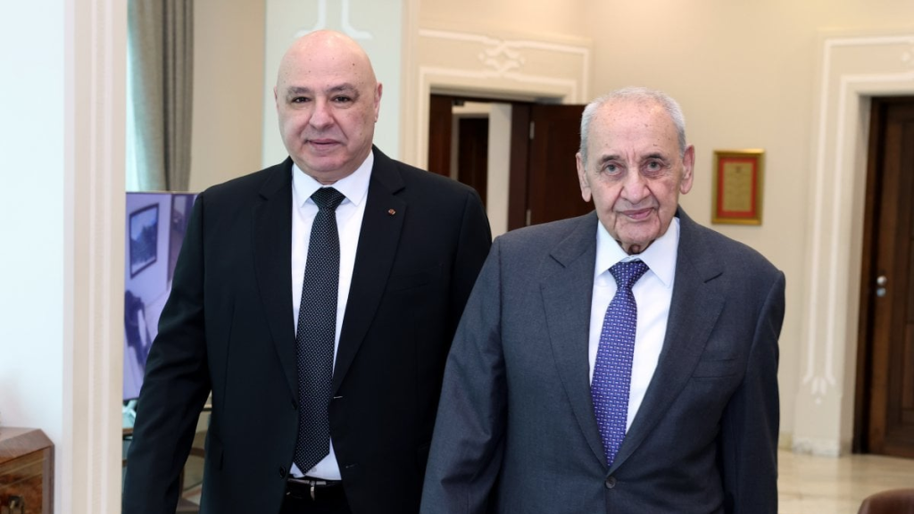 بعد لقائه عون في بعبدا... رسالة من بري: 