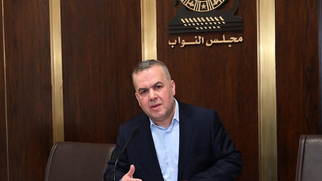 فضل الله: المقاومة مستمرة.. وأولوية المرحلة مواجهة العدوان ودعم النازحين