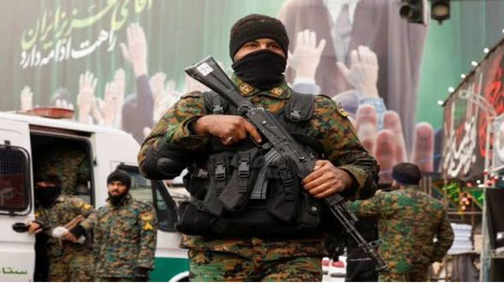 إيران تعلن اعتقال 466 شخصا بتهمة تقويض الأمن القومي إلكترونيا