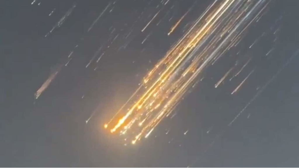 إيران تطلق صواريخ على شمال الأراضي المحتلة