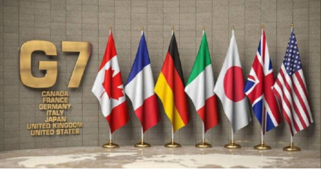 باريس تحتضن مجموعة 