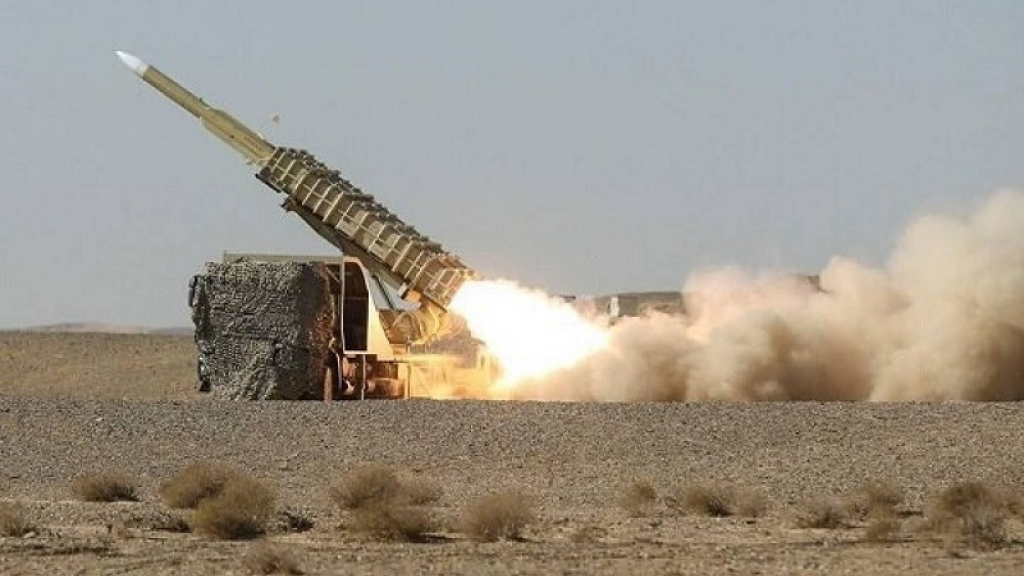 إيران: الدفاعات الجوية تتصدى لأهداف معادية