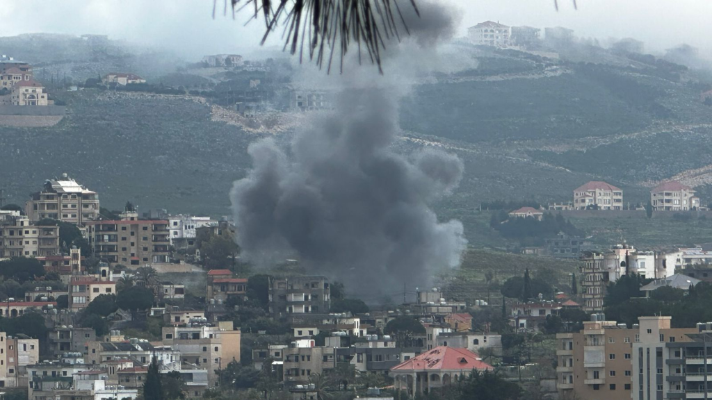 إصابة ضابط وجندي إسرائيلي في جنوب لبنان