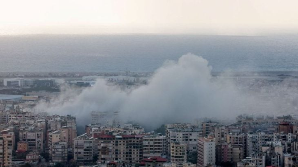 استشهاد 13 شخصا إثر غارات إسرائيلية استهدفت 25 بلدة ومنطقة في لبنان الجمعة