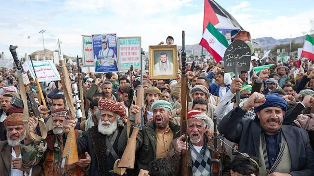 اليمن: مظاهرات تضامناً مع فلسطين ولبنان وإيران