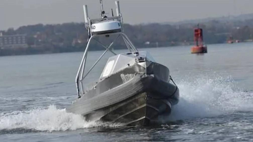 زوارق مسيّرة أميركية في عمليات ضد إيران: التكنولوجيا تدخل قلب الحرب البحرية