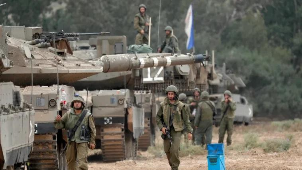 معاريف: الخوف في أن يجد الجيش الإسرائيلي نفسه في نهاية الحملة محاصراً في الوحل اللبناني