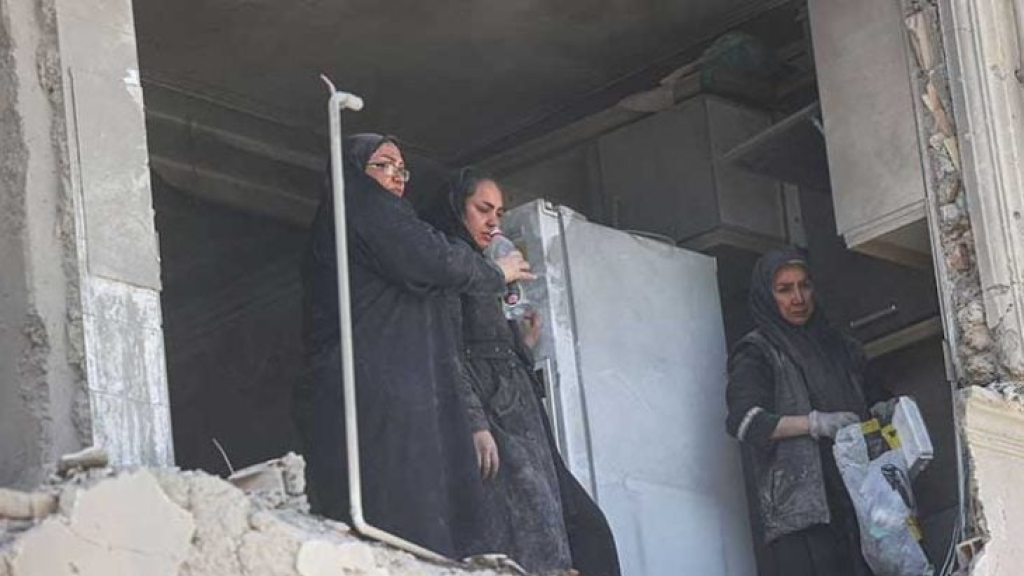 إيران: مطالب أمريكية غير واقعية… وترامب: الاتفاق أو تدمير جزيرة «خارك»