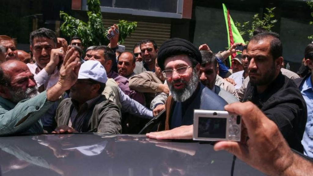 مبعوث روسي: مجتبى خامنئي موجود في إيران لكنه يمتنع عن الظهور العلني