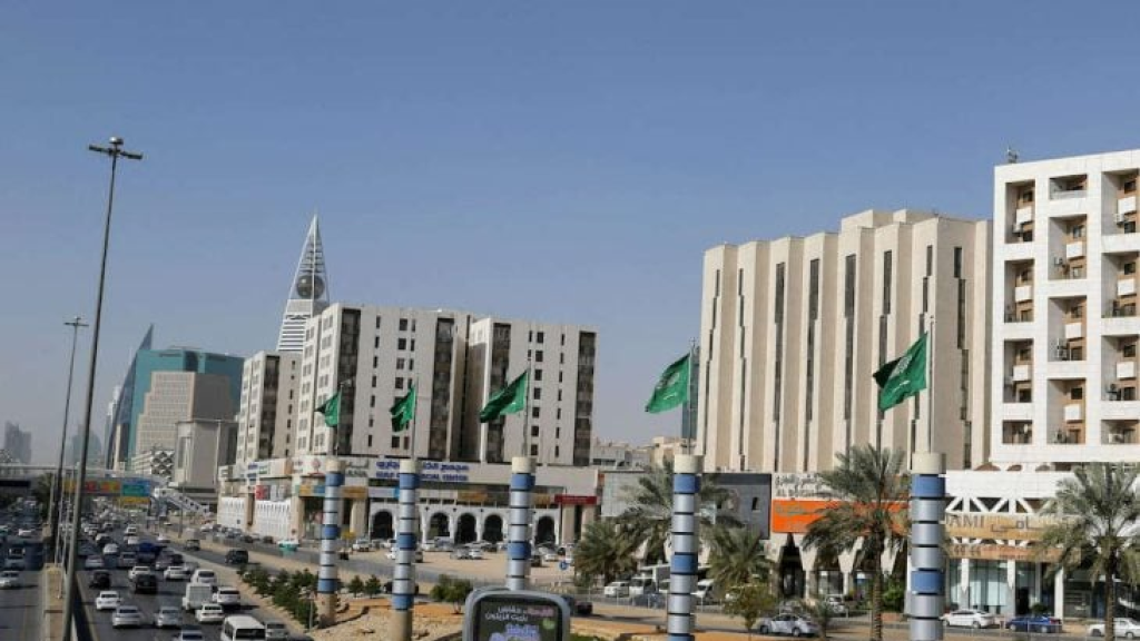 أمريكا توصي جميع رعاياها في السعودية بالبقاء في أماكنهم