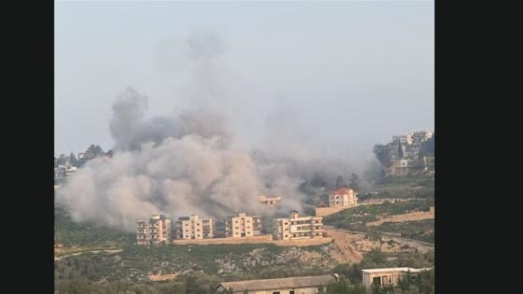 مجزرة في حومين التحتا.. استشهاد عائلة بأكملها جراء غارة اسرائيلية