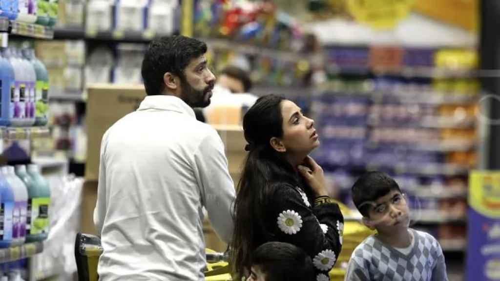 الأسعار تقفز بأكثر من 30%… واللبنانيون في “جحيم مزدوج”