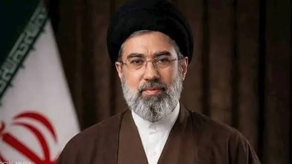 بيان قائد الثورة الإسلامية، آية الله السيد مجتبى الحسيني الخامنئي، بمناسبة يوم الجمهورية الإسلامية وعشية يوم الطبيعة