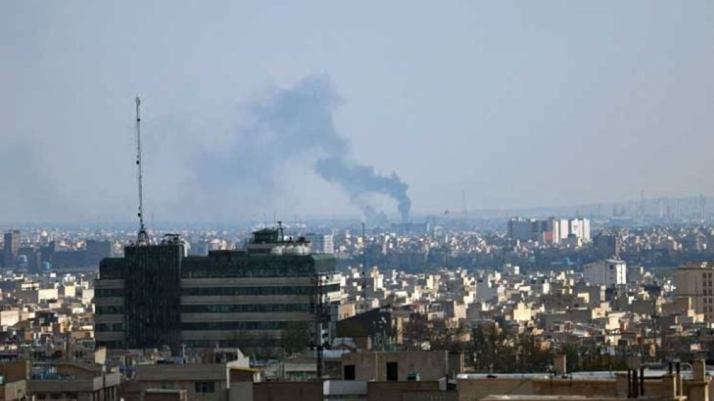 الصين تعتبر الهجمات الأمريكية الإسرائيلية على إيران “السبب الأصلي” لإغلاق مضيق هرمز