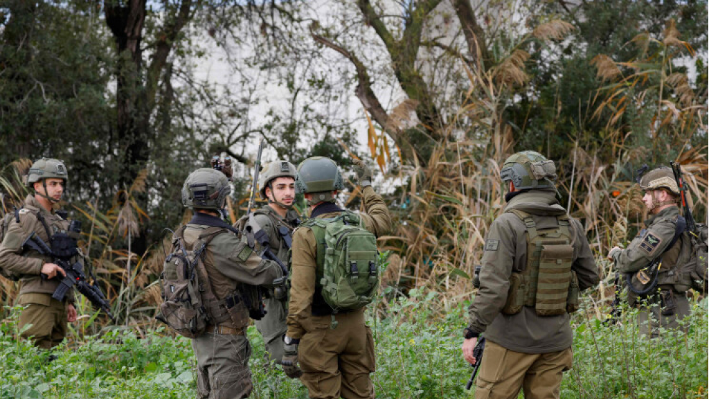 أي أوراق يملكها الحزب؟