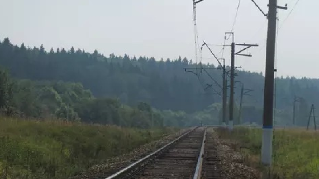 ممر زانغزور يقترب من النور
