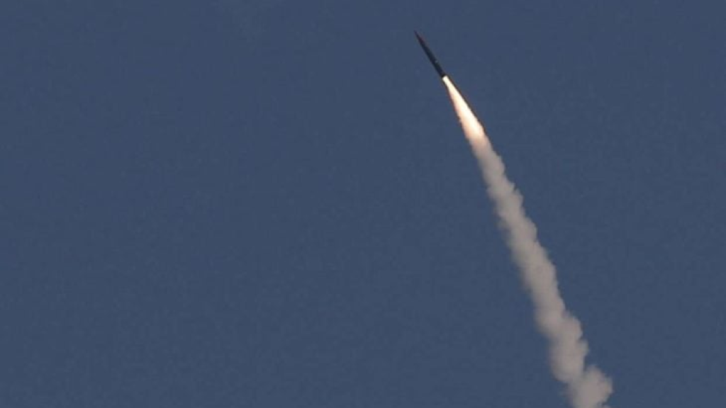 إسرائيل تعلن تسريع إنتاج صواريخ آرو الاعتراضية