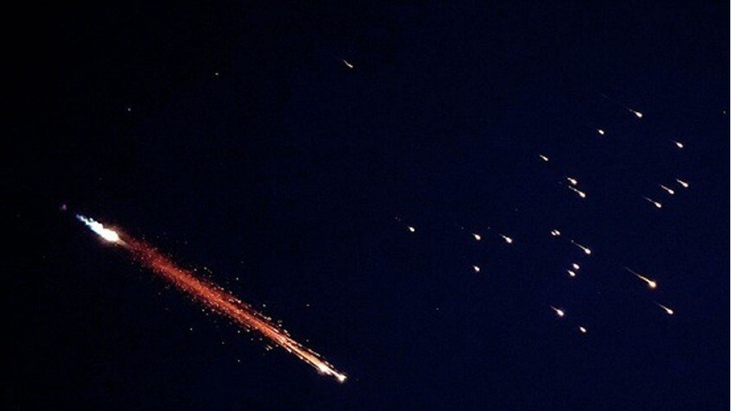  تزامنا مع دخول وقف إطلاق النار حيز التنفيذ.. إسرائيل تعلن رصد هجوم صاروخي من إيران  