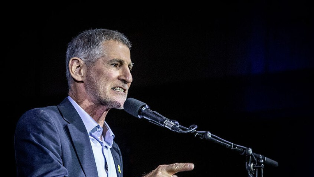  يائير غولان يهاجم نتنياهو: وعد بنصر تاريخي لكنه مني بأسوأ فشل استراتيجي في تاريخ إسرائيل  