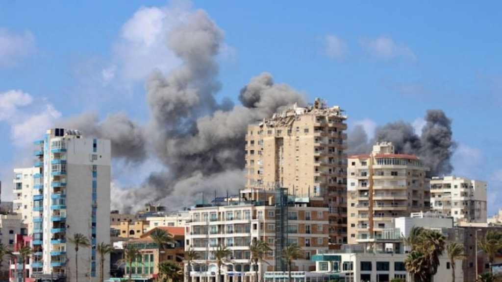 صحيفة عبرية: إسرائيل تضغط من أجل مهلة أمريكية لضرب لبنان بـ”قوة” قبل التهدئة