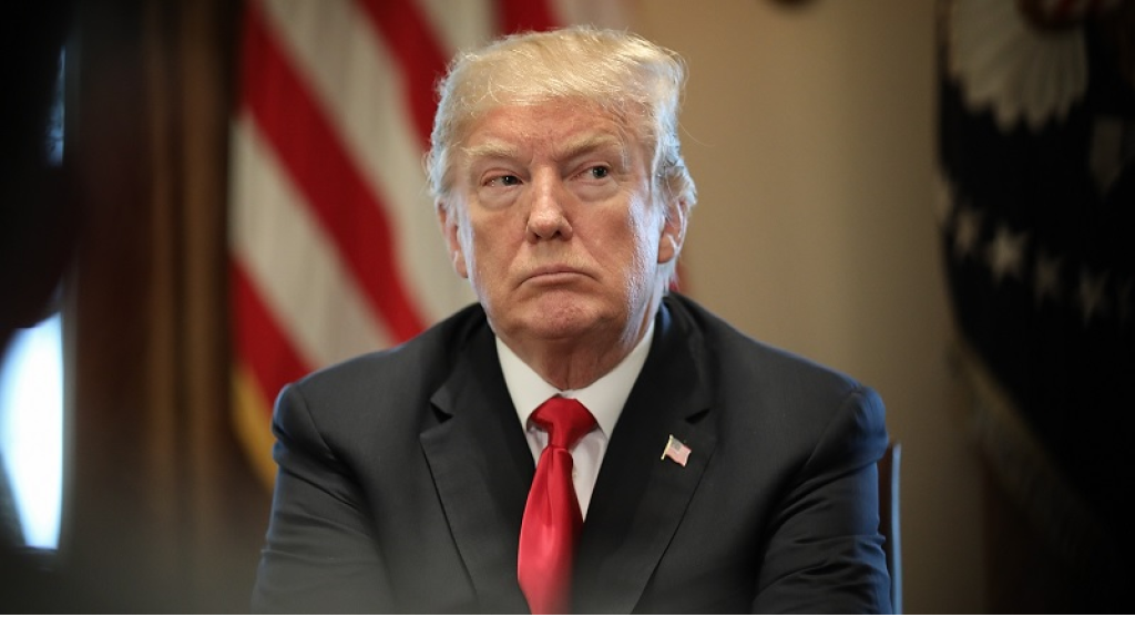 ترامب: حسم مصير محادثات إيران خلال 24 ساعة.. وتجهيز عسكري لاحتمال فشلها