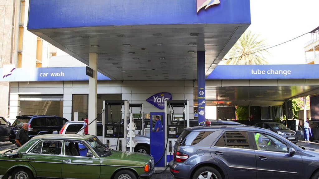 تأخر جدول المحروقات يثير الجدل… ماذا ينتظر اللبنانيين الأسبوع المقبل؟