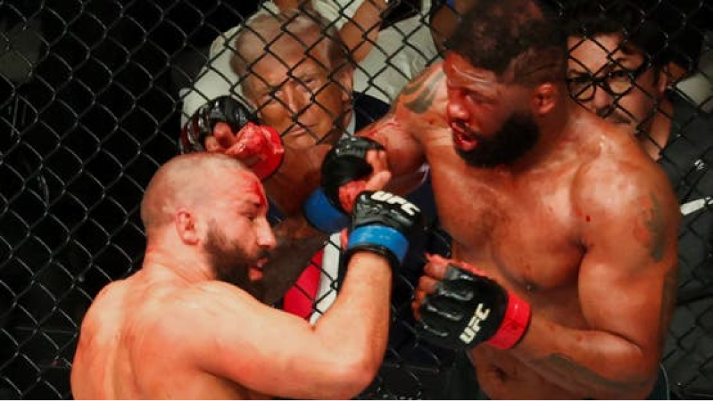 نزال للفنون القتالية بالبيت الأبيض في عيد ميلاد ترامب