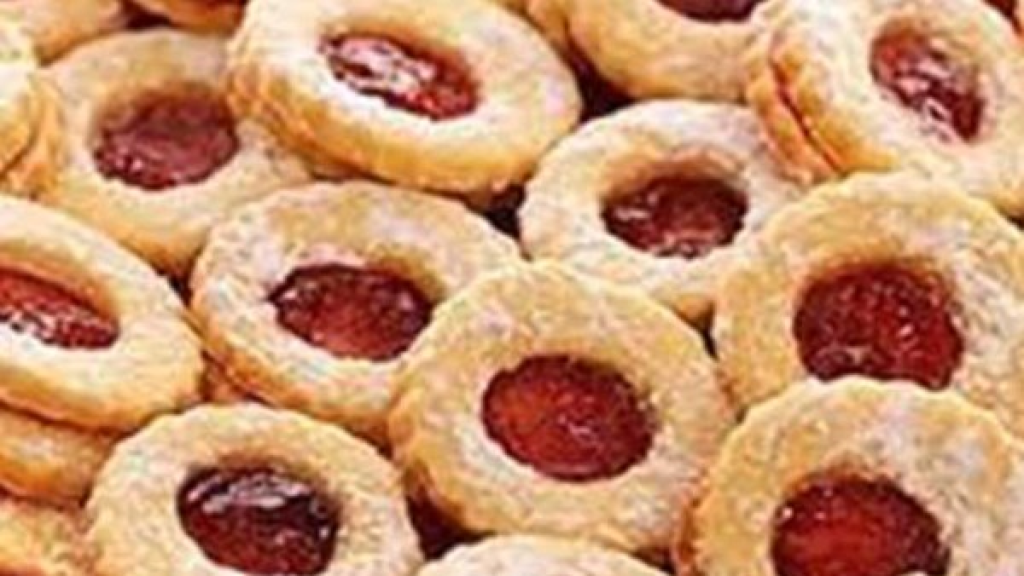 طريقة عمل سابليه بمربى الفراولة