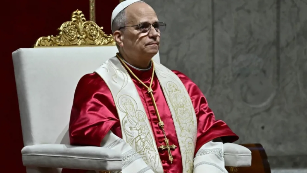 ترامب: لست من أشد المعجبين بالبابا لاوون... 