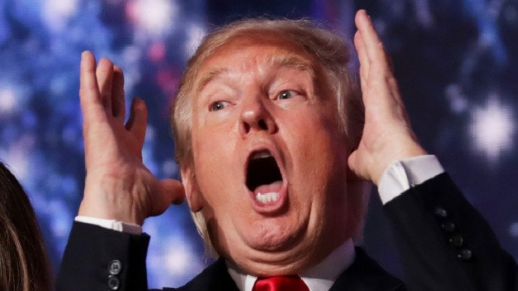 مراسلة في البيت الأبيض: ترمب يبدو مذعورا خلف الكواليس