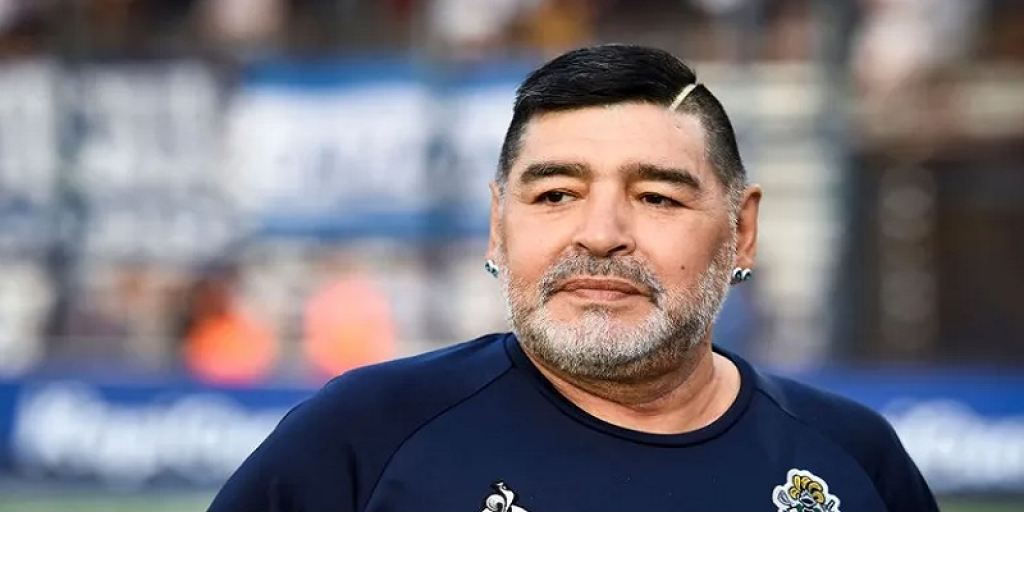 قضية وفاة مارادونا إلى الواجهة.. إنطلاق محاكمة جديدة لكشف ملابسات رحيل الأسطورة الأرجنتينية