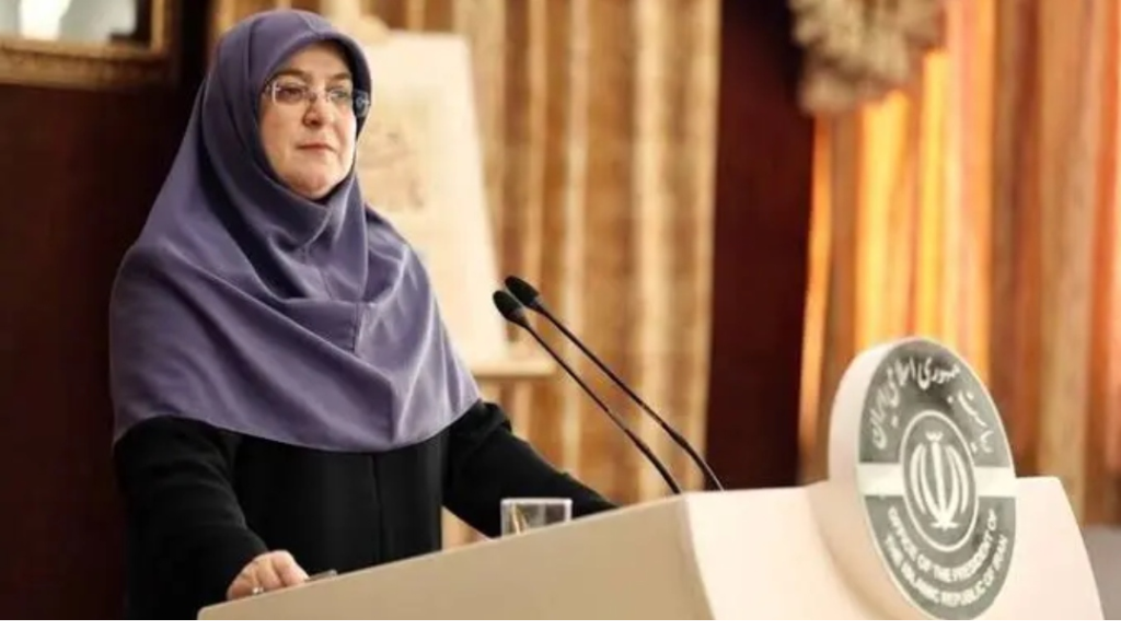 طهران تعيد ترتيب أوراقها.. إيران تتحرك لاستعادة التوازن داخليًا وخارجيًا